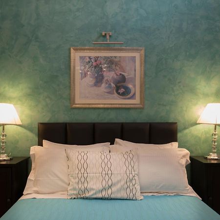 Villa Rose Fira  Pokoj fotografie